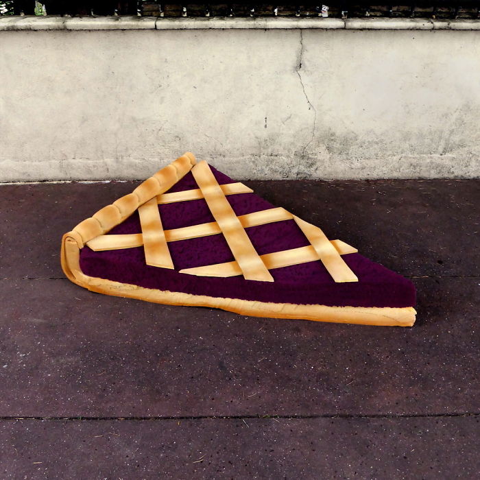 artist-turns-abandoned-mattresses-into-food-sculptures-5bc7bc6b561bf_700.jpg