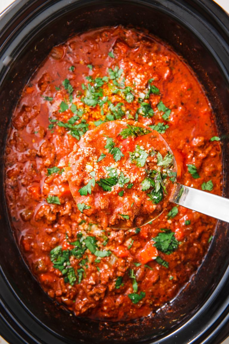 delish-slow-cooker-bolognese-vertical-2-1541522350.jpg