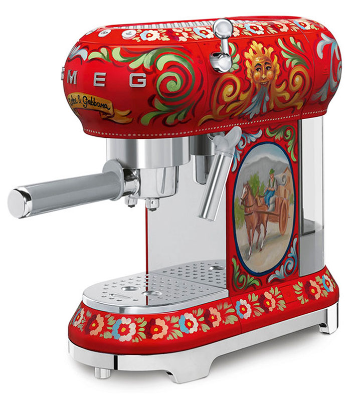 dolce-gabbana-smeg-kitchen-appliance-line-17.jpg