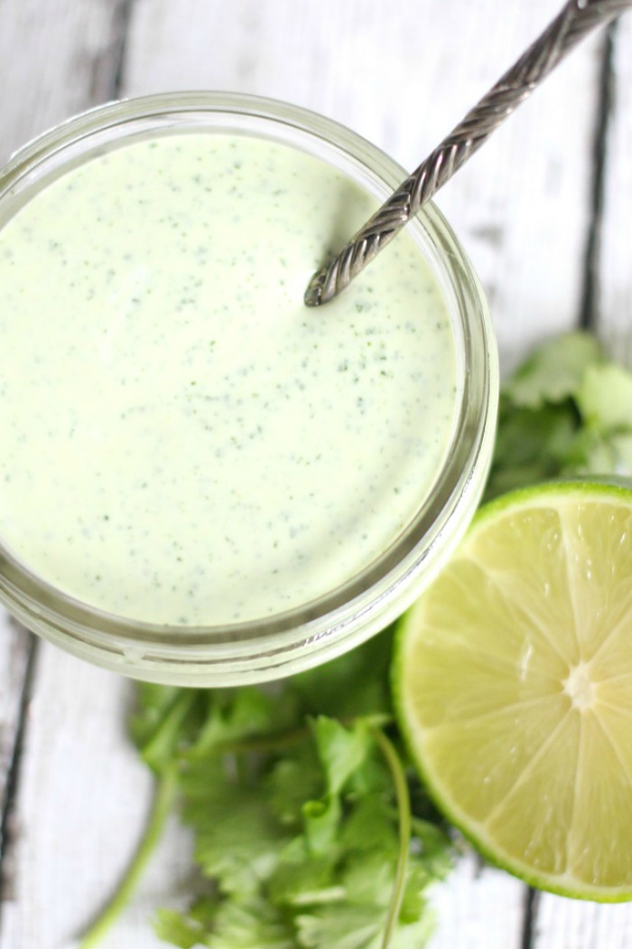 easy_cilantro_garlic_sauce.jpg