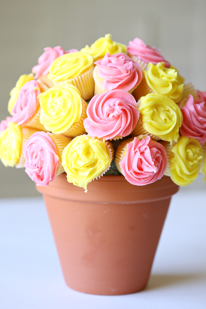 flower-cupcake-bouquet-11-copy.jpg
