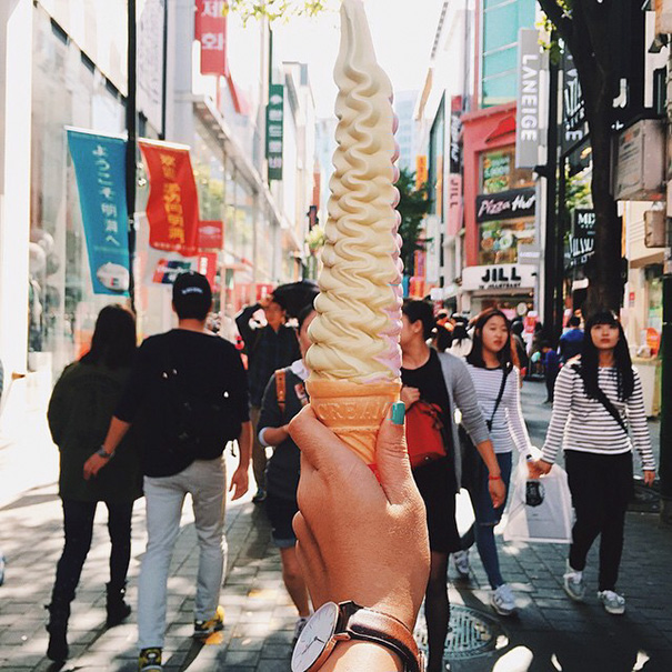 food-around-the-world-sweets-travel-girl-eat-world-30-572302848dd04_605_2.jpg