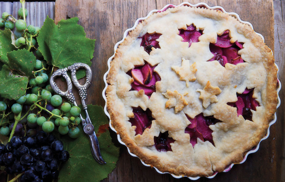 grape-and-apple-pie_1.jpg