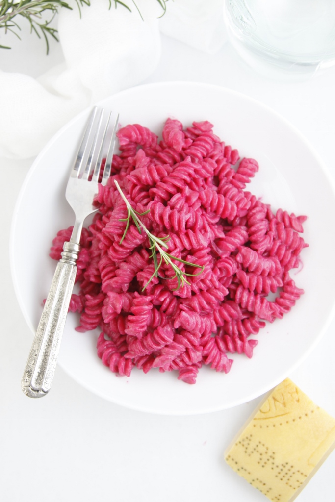 pasta-with-creamy-roasted-beet-sauce-www_bellalimento_com-003-683x1024.jpg