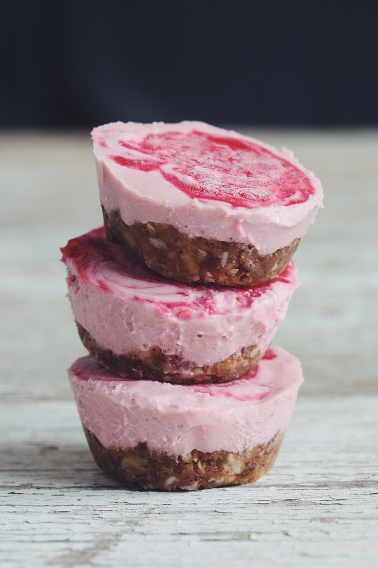 strawberry_cheesecake_bites_vegan_raw_recipe_on_hotforfoodblog_com.jpg