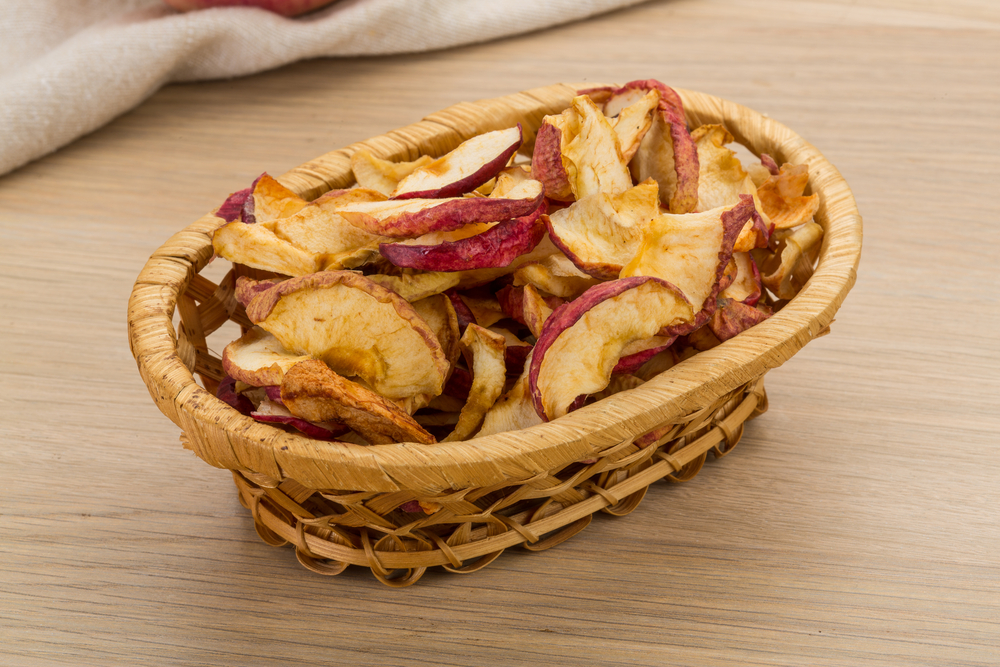 three-ingredient-airfryer-apple-chips.jpg